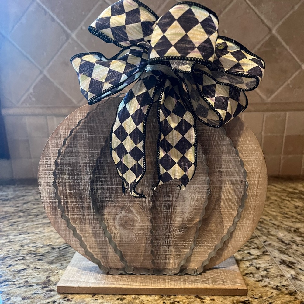 Mackenzie child’s inspired distressed wood pumpkin